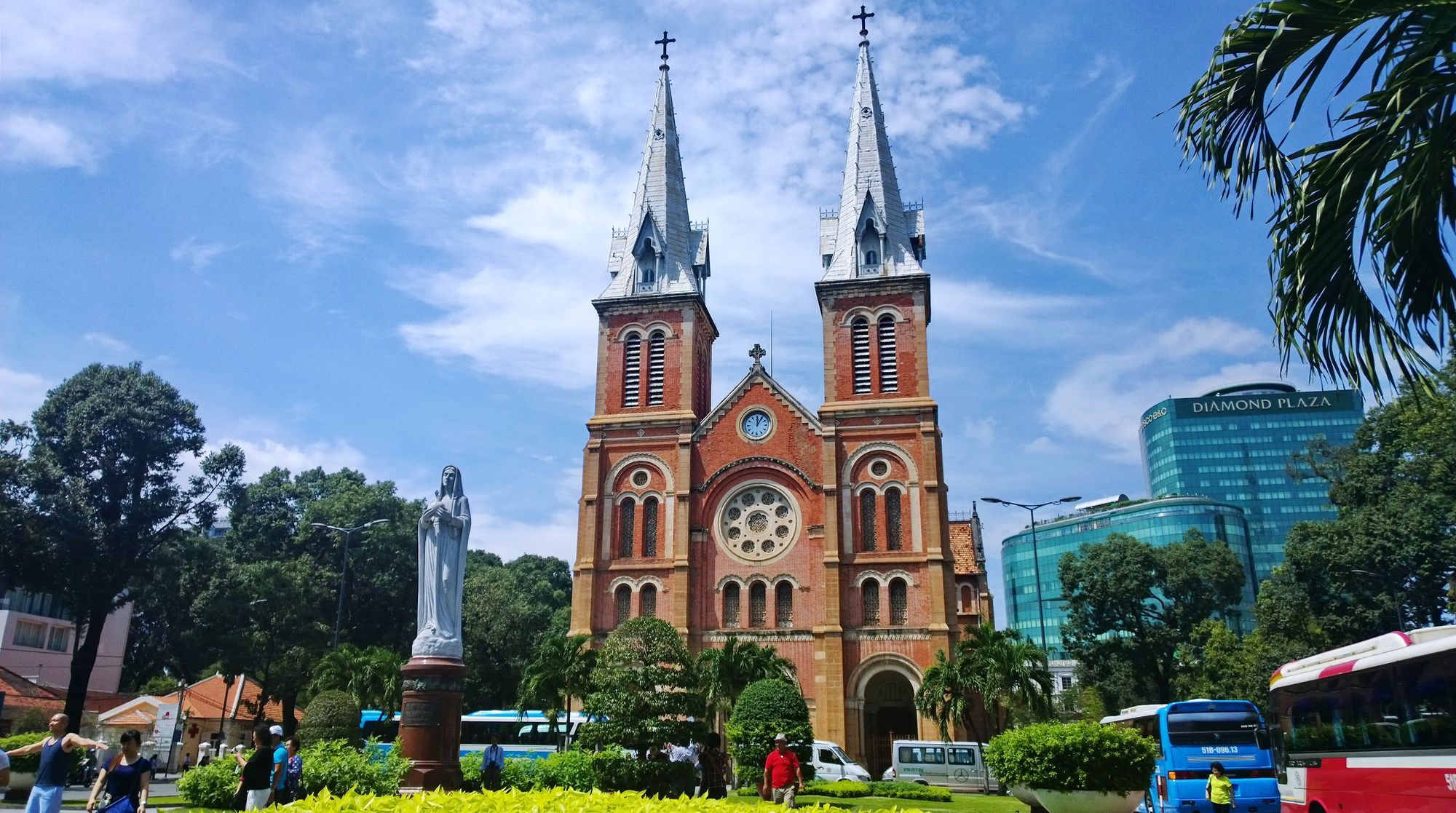 Four C Central Hotel Ho Chi Minh City Exterior photo